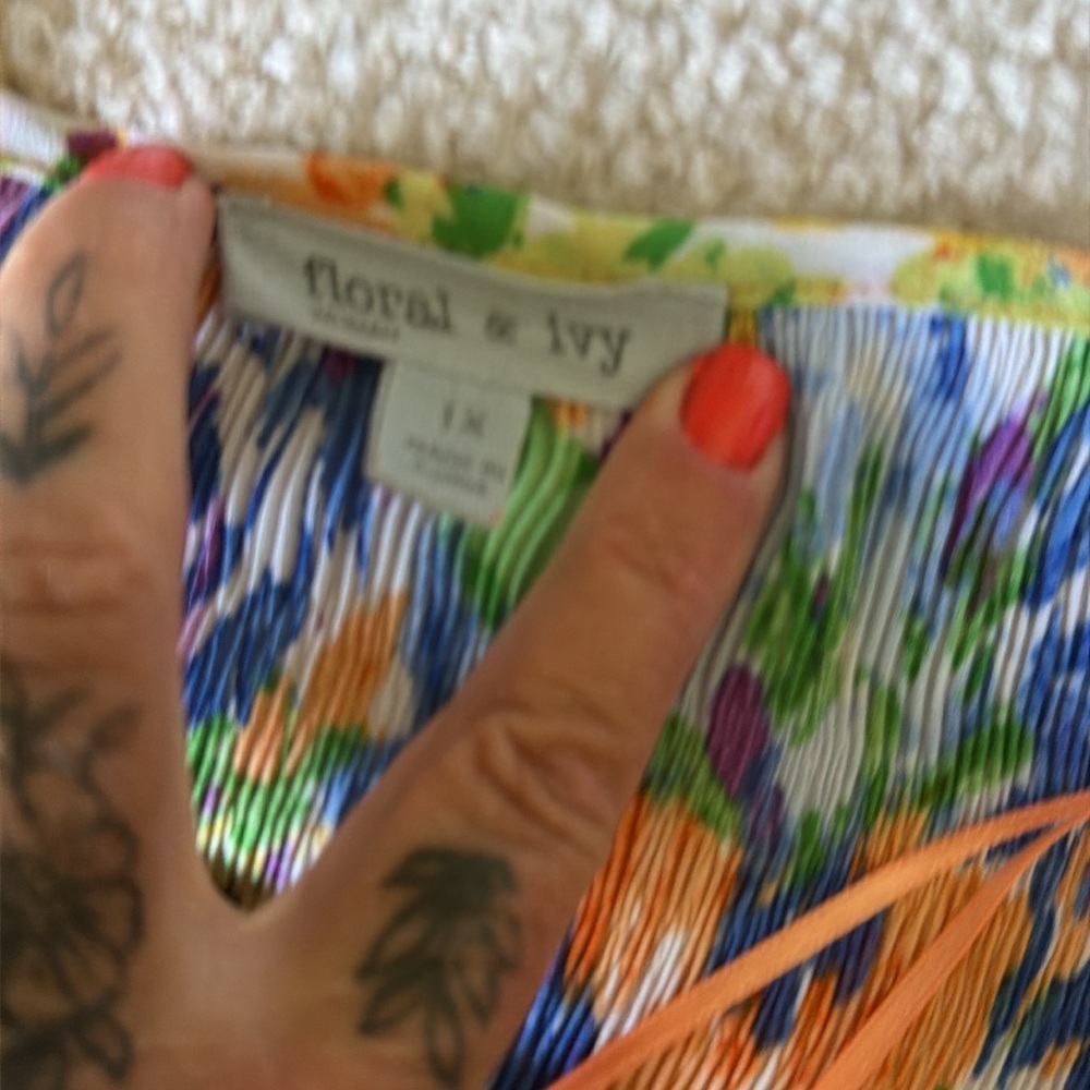 Boho top - Picture 2 of 3